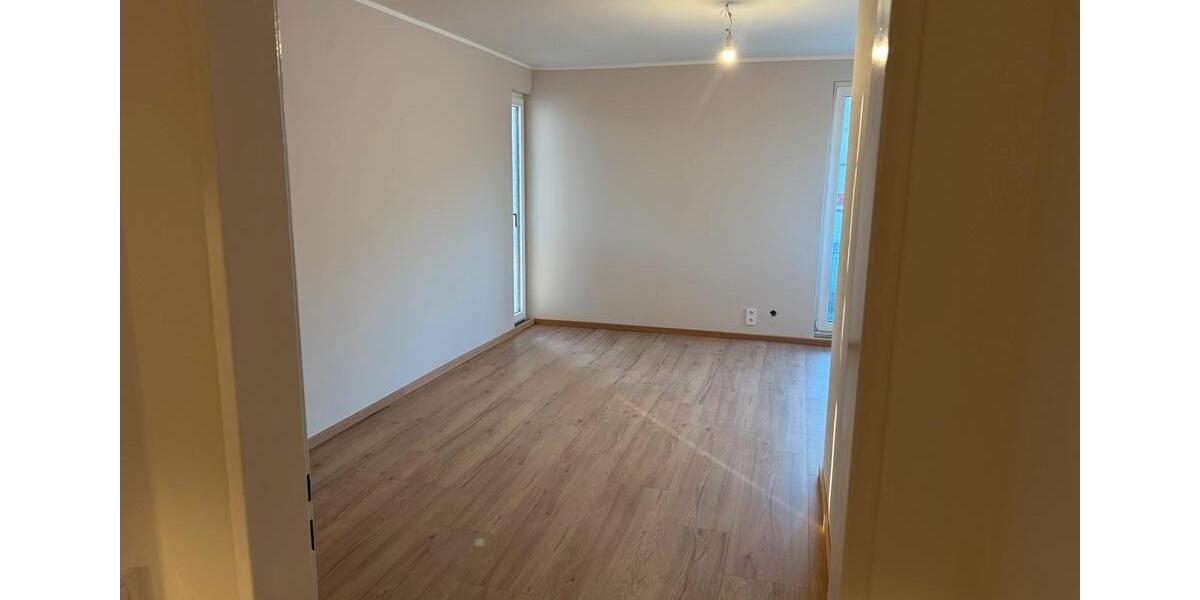 Etagenwohnung Hamburg Wandsbek - 3 Zimmer, 65 m&sup2;, 1.300&euro; | Angebot:26353998