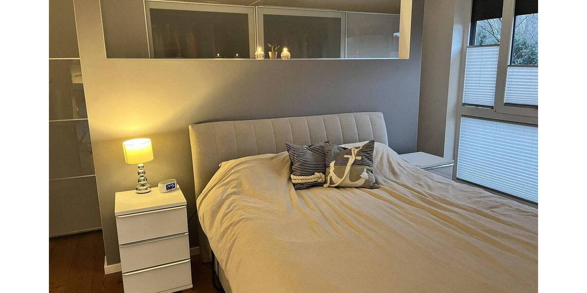 Doppelhaushälfte Hamburg Sasel - 7 Zimmer, 135 m&sup2;, 3.300&euro; | Angebot:26275113