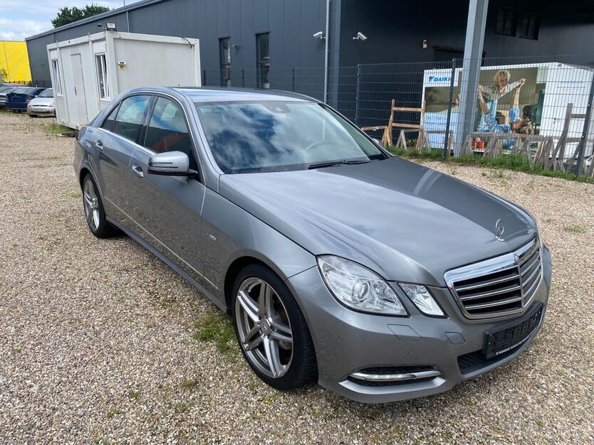 Mercedes-Benz E 200 145.000 km 10.990 € Siek 22962