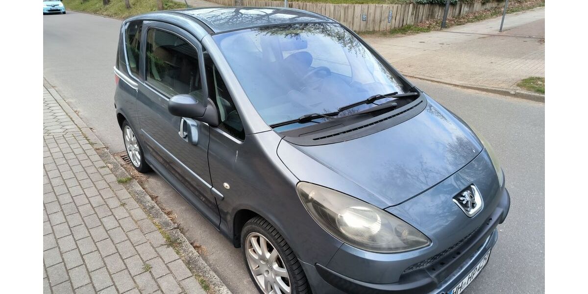 Peugeot 1007 97.400 km 1.999 &euro; Hamburg 21149