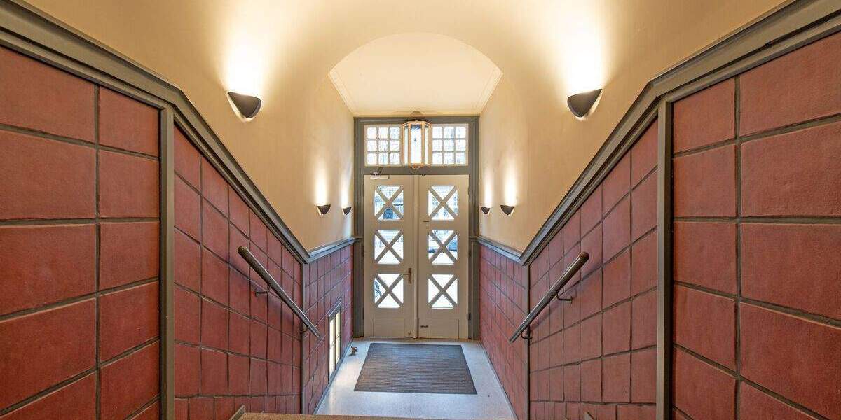 Etagenwohnung Hamburg Rotherbaum - 7 Zimmer, 248 m&sup2;, 2.150.000&euro; | Angebot:25773870