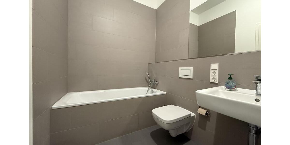 Erdgeschoßwohnung Hamburg Wandsbek - 4 Zimmer, 102 m&sup2;, 1.732&euro; | Angebot:26458296