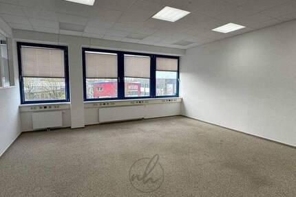 Gewerbeobjekt Hamburg Rahlstedt - 2 Zimmer, 76 m&sup2;, 988&euro; | Angebot:26903027