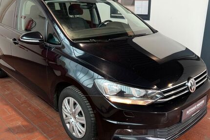 VW Touran 121.522 km 16.999 &euro; Henstedt-Ulzburg (bei Hamburg) 24558