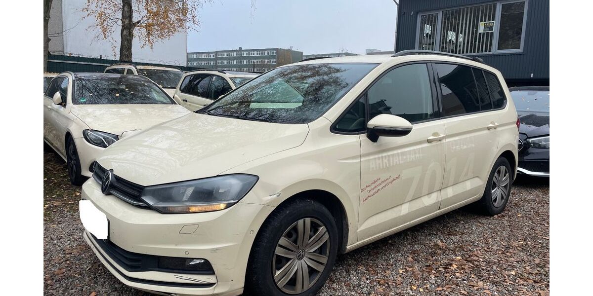 VW Touran 369.000 km 7.700 € Hamburg 20537