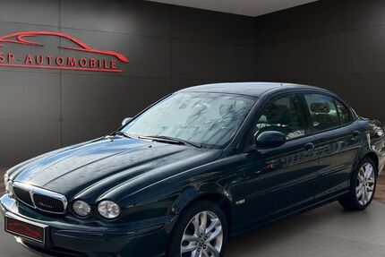 Jaguar X-Type 199.000 km 3.600 € Hamburg 22047