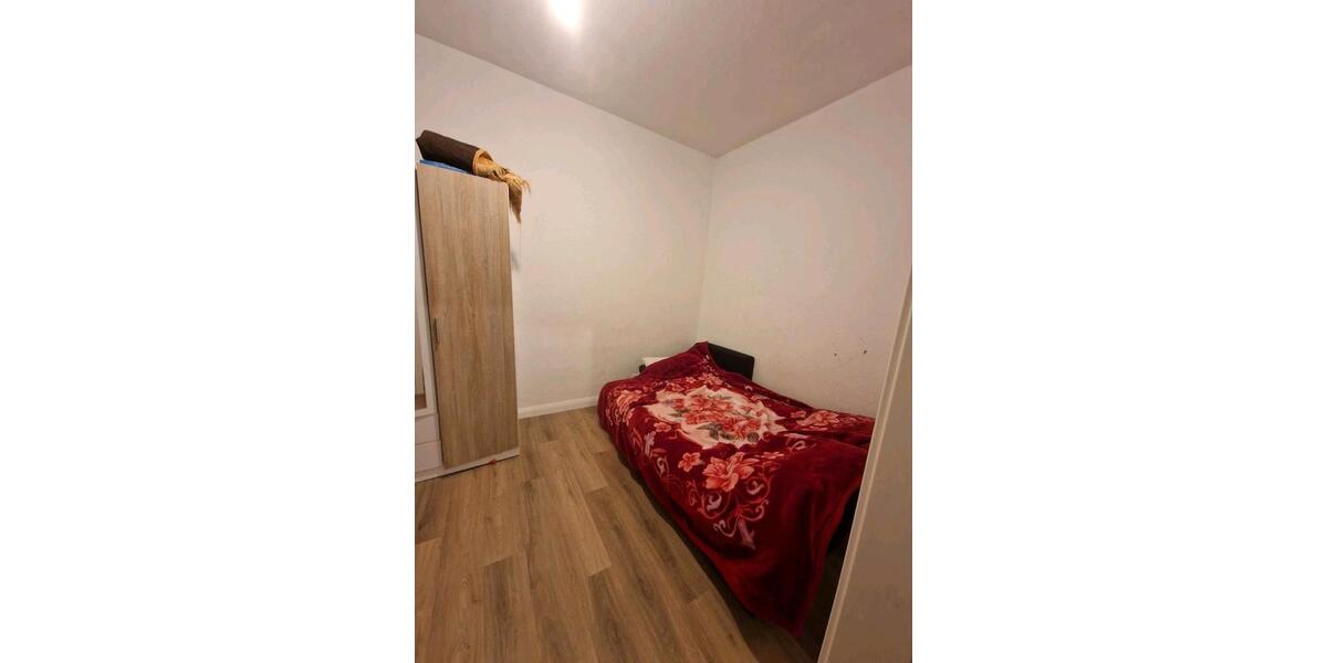 Erdgeschoßwohnung Hamburg Harburg - 4 Zimmer, 90 m&sup2;, 1.340&euro; | Angebot:25292779