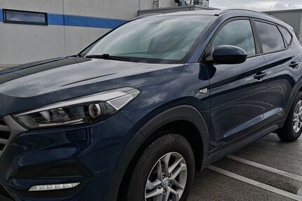 Hyundai TUCSON 167.200 km 11.490 &euro; Hamburg 22549