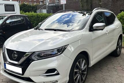 Nissan Qashqai 47.000 km 17.800 &euro; Hamburg 22087