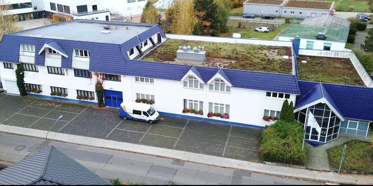 Halle in Quickborn 1.680.000 € 1602 m² zimmer