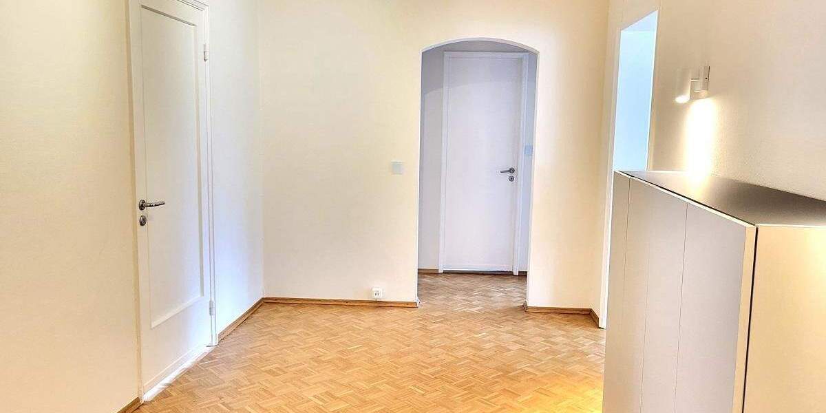 Etagenwohnung Hamburg Uhlenhorst - 3 Zimmer, 110 m&sup2;, 1.350.000&euro; | Angebot:25746592