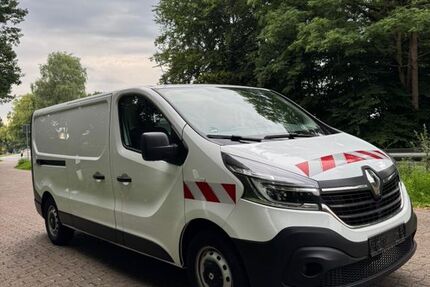 Renault Trafic 89.500 km 14.099 € Hamburg 21031