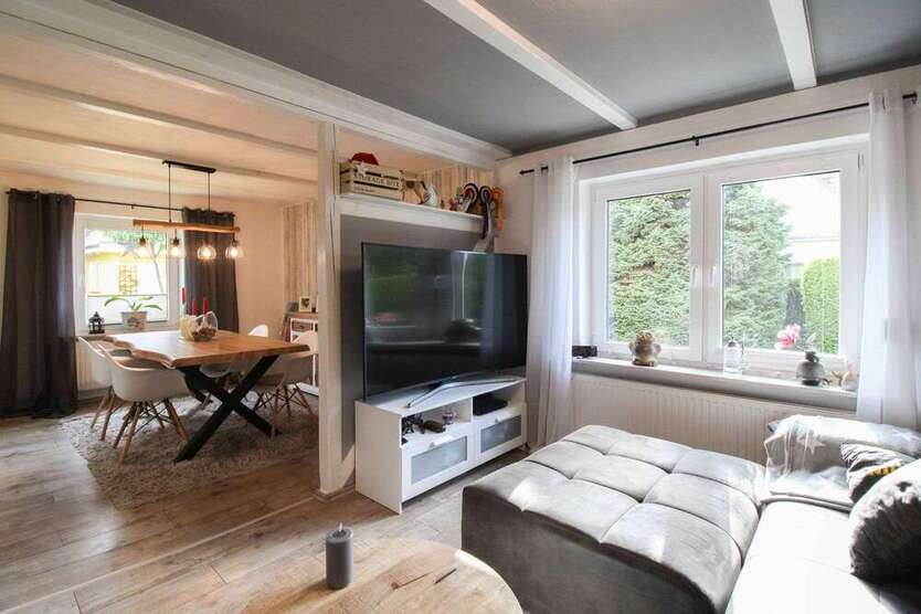 Haus zum Kaufen in Pinneberg 327.000 € 72.05 m²