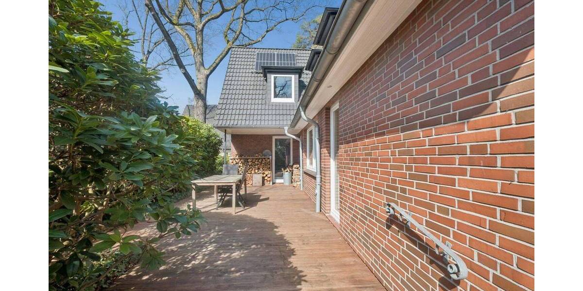 Einfamilienhaus Hamburg Rissen - 7 Zimmer, 215 m&sup2;, 1.290.000&euro; | Angebot:26220303