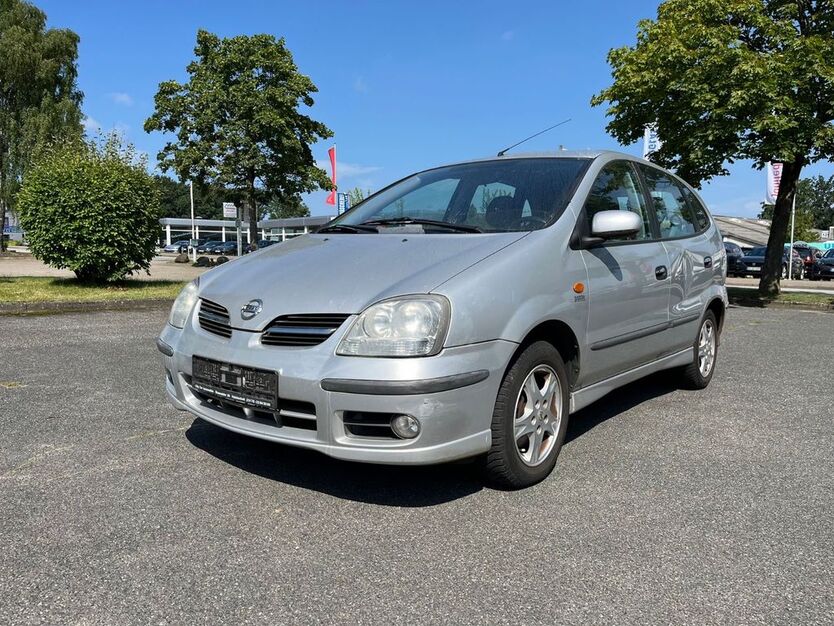 Nissan Almera 183.600 km 1.150 € Hamburg 22765