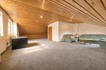 Familienhaus mit außergewöhnlichem Raumangebot und großem Gestaltungspotenzial - inkl. Garage ! - Reihenendhaus Ellerau | Angebot:27055171