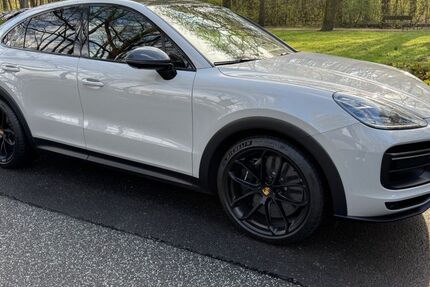 Porsche Cayenne 8.675 km 189.500 € Rellingen 25462