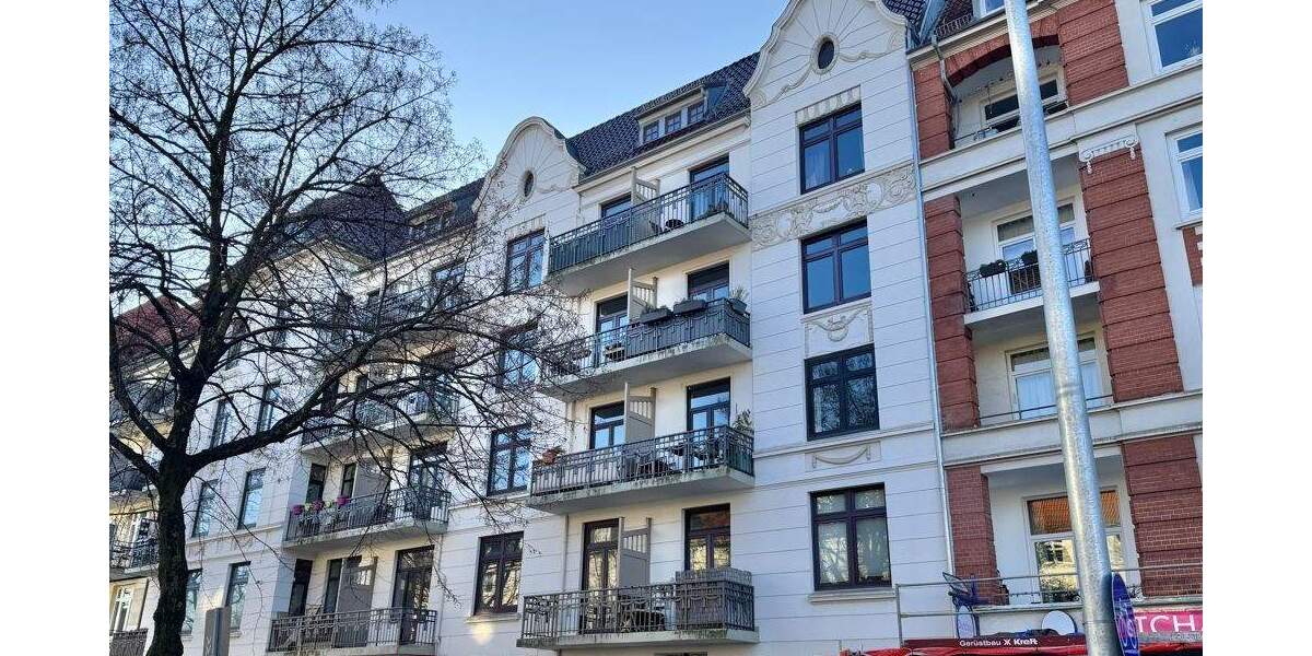 Vermietete 3-Zimmer-Altbauwohnung mit Balkon in Barmbek-Nord 3 zimmer