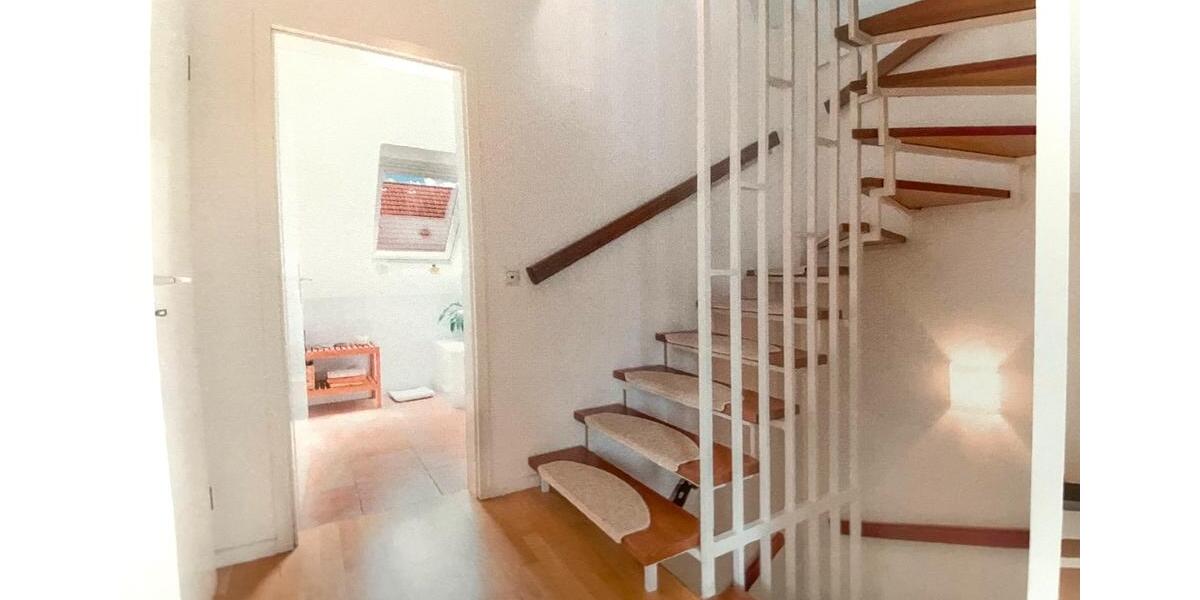 Maisonettenwohnung Buxtehude - 2.5 Zimmer, 84 m&sup2;, 350.000&euro; | Angebot:25446156