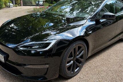 Tesla Model S 16.500 km 92.500 € Hamburg 22605