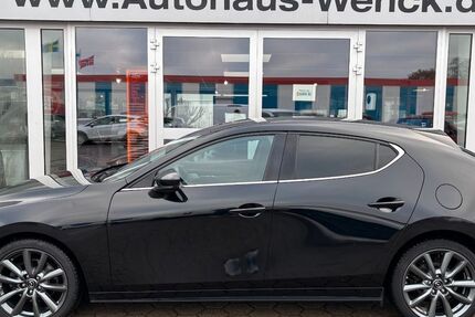 Mazda 3 67.606 km 19.870 &euro; Winsen (Luhe) 21423