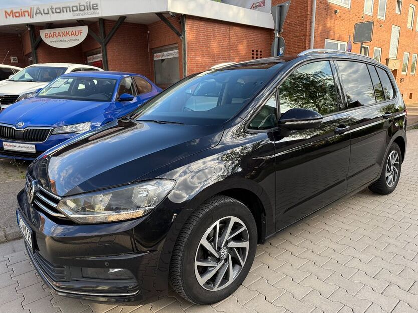 VW Touran 215.000 km 11.999 € Geesthacht (bei Hamburg) 21502