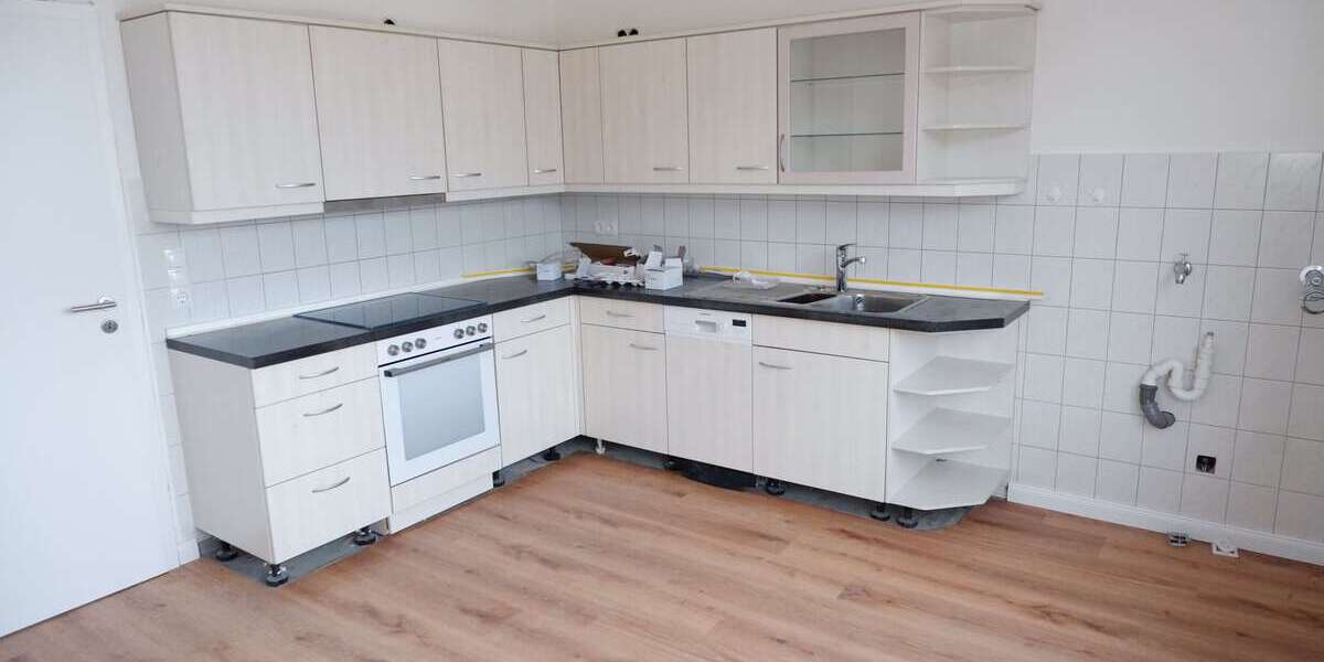 Etagenwohnung Geesthacht Altstadt - 3 Zimmer, 92 m&sup2;, 850&euro; | Angebot:26834962