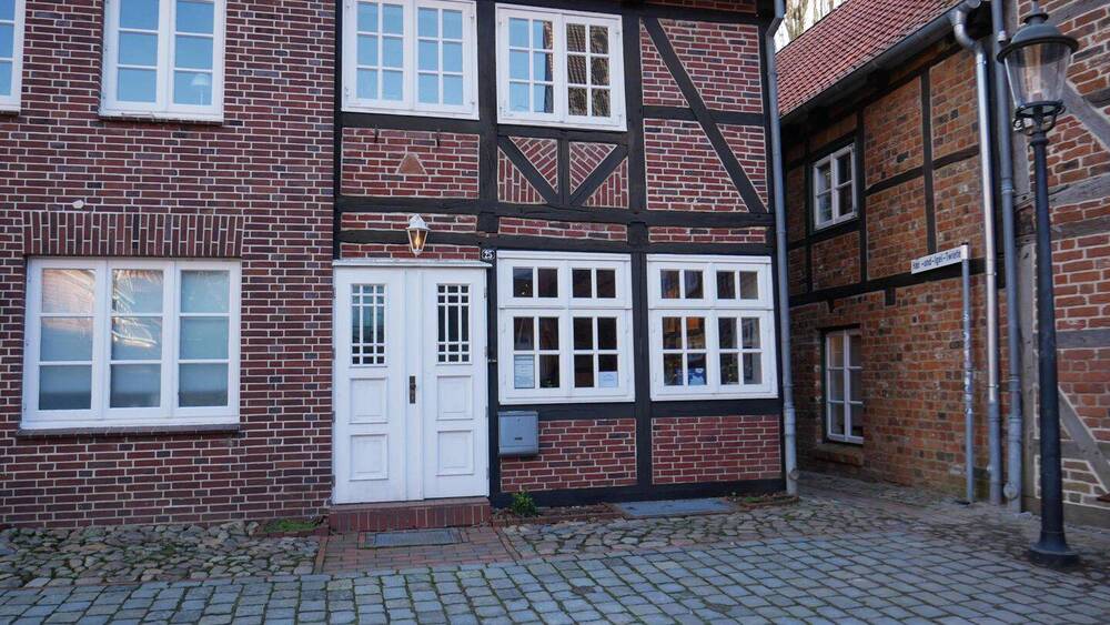 Gewerbeobjekt Buxtehude - 1 Zimmer, 400&euro; | Angebot:26117347