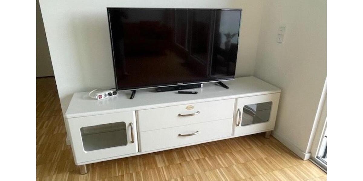 Etagenwohnung Hamburg Uhlenhorst - 1 Zimmer, 47 m&sup2;, 1.400&euro; | Angebot:25805378