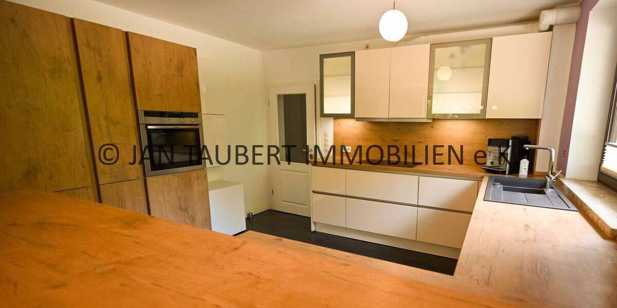 Einfamilienhaus Hamburg Sasel - 1 Zimmer, 361 m&sup2;, 1.290.000&euro; | Angebot:26419287