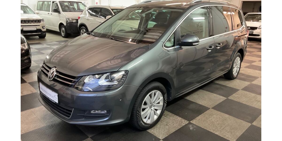 VW Sharan 211.073 km 12.999 &euro; Hamburg 22087