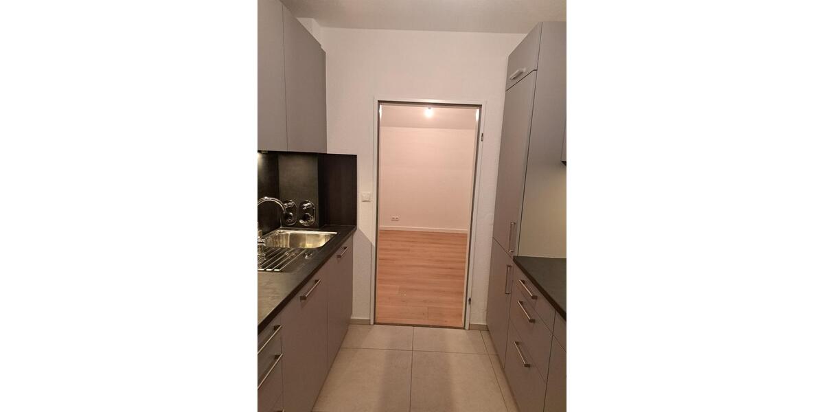 Dachgeschoßwohnung Hamburg Wandsbek - 3 Zimmer, 97 m&sup2;, 1.880&euro; | Angebot:26123441