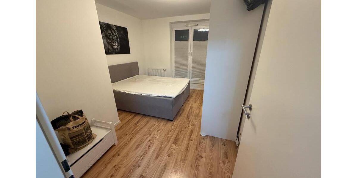 Etagenwohnung Hamburg Altona - 3 Zimmer, 75 m&sup2;, 1.500&euro; | Angebot:24813594