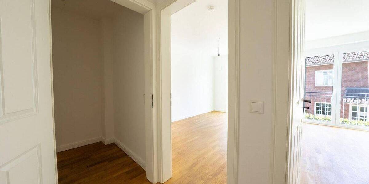 Reihenmittelhaus Hamburg Niendorf - 6 Zimmer, 140 m&sup2;, 899.000&euro; | Angebot:26657368