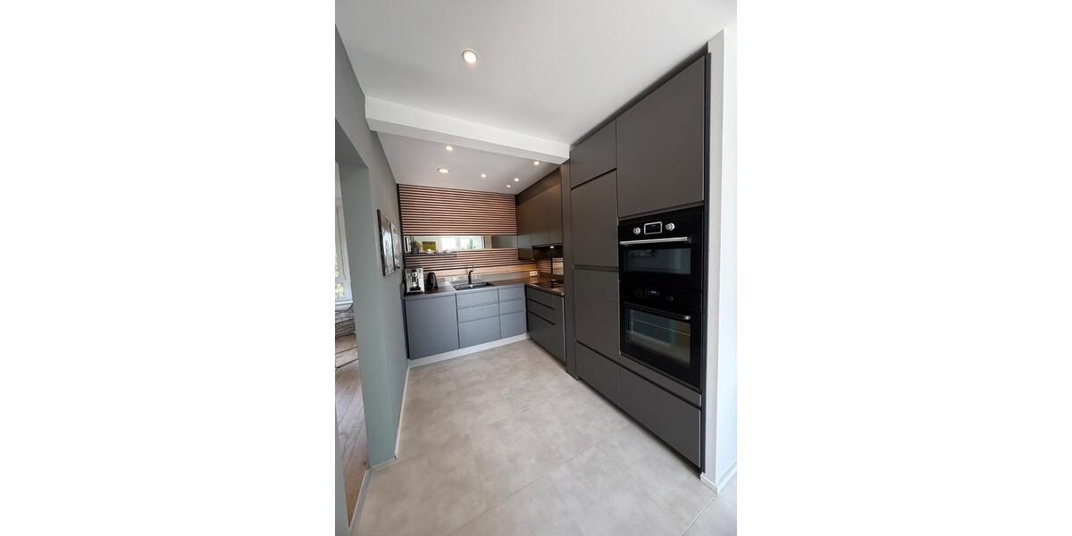 Eigentumswohnung, 3,5 Zimmer, 92qm, 2.OG, Topsaniert, von Privat 3.5 zimmer