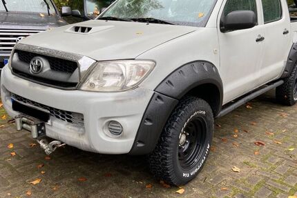Toyota Hilux 195.600 km 11.400 &euro; Hamburg 20535