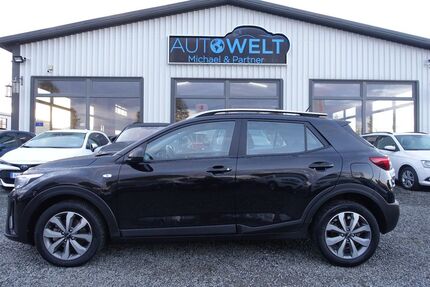 Kia Stonic 30.162 km 14.990 &euro; Beckdorf 21643