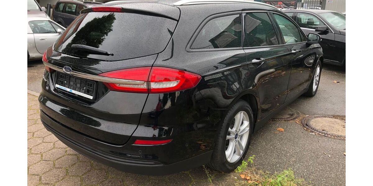 Ford Mondeo 101.700 km 14.990 € Hamburg 22119