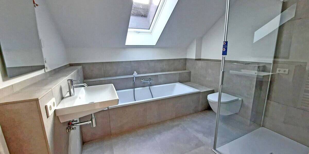 Doppelhaushälfte Hamburg Bergstedt - 4 Zimmer, 189 m&sup2;, 2.750&euro; | Angebot:26259261