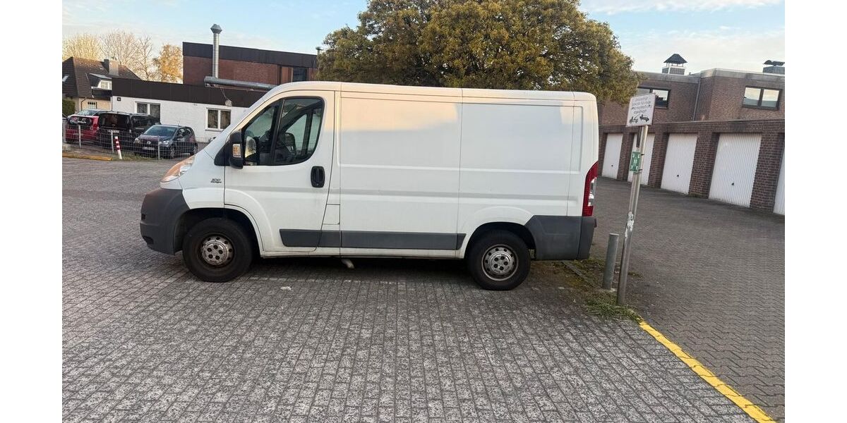 Fiat Ducato 166.800 km 4.900 &euro; Hamburg 21079