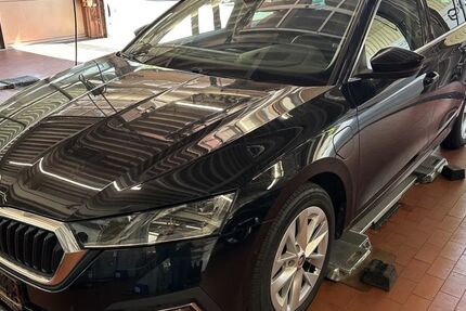 Skoda Octavia 73.456 km 24.990 &euro; Ahrensburg 22926