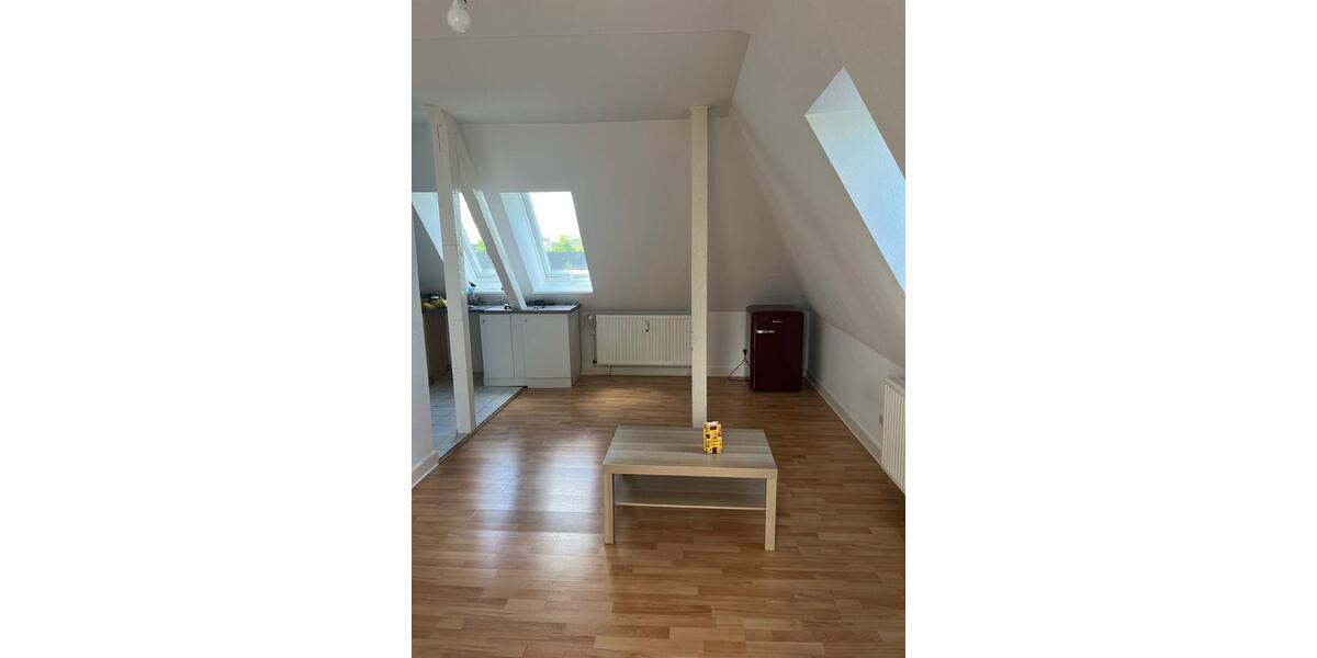 Dachgeschoßwohnung Geesthacht - 2 Zimmer, 48 m&sup2;, 576&euro; | Angebot:26531709