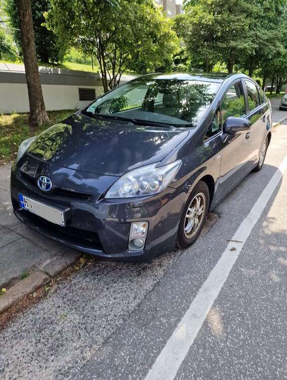 PRIUs