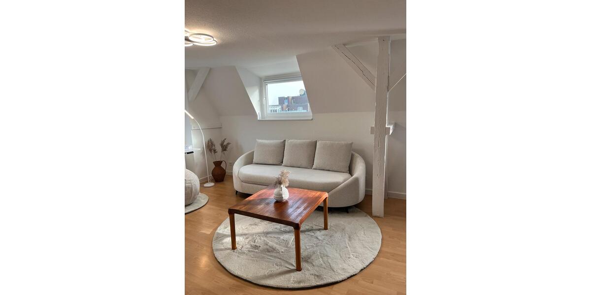Dachgeschoßwohnung Hamburg Hohenfelde - 2 Zimmer, 62 m&sup2;, 1.600&euro; | Angebot:26291423