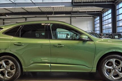 Ford Kuga 9.500 km 27.950 &euro; Geesthacht bei Hamburg 21502