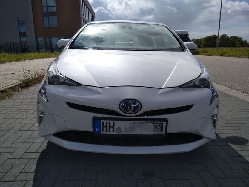 PRIUs