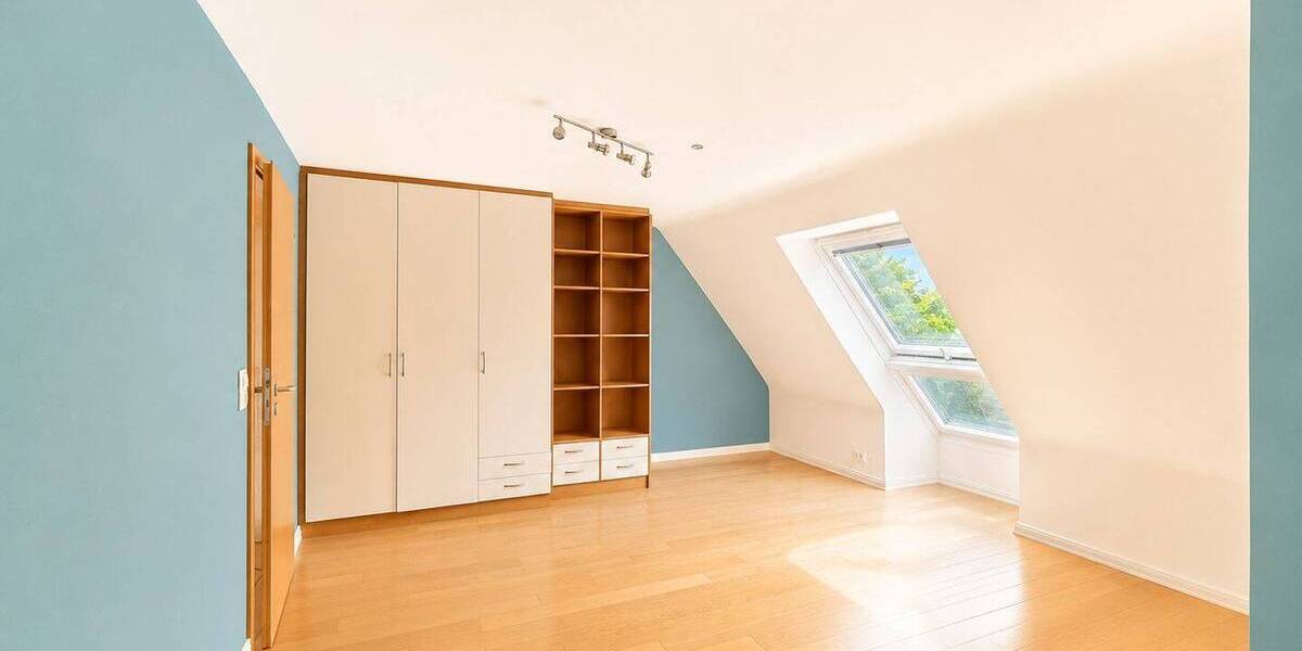 Einfamilienhaus Pinneberg - 1 Zimmer, 336 m&sup2;, 1.250.000&euro; | Angebot:26818465