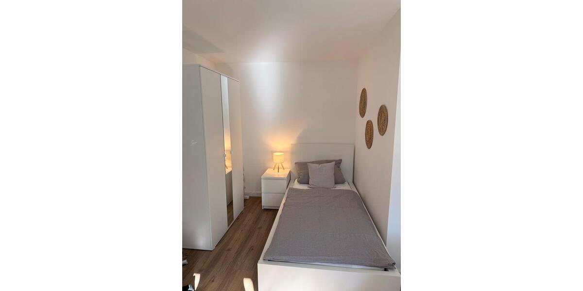 Etagenwohnung Schenefeld - 1 Zimmer, 40 m&sup2;, 900&euro; | Angebot:26380672