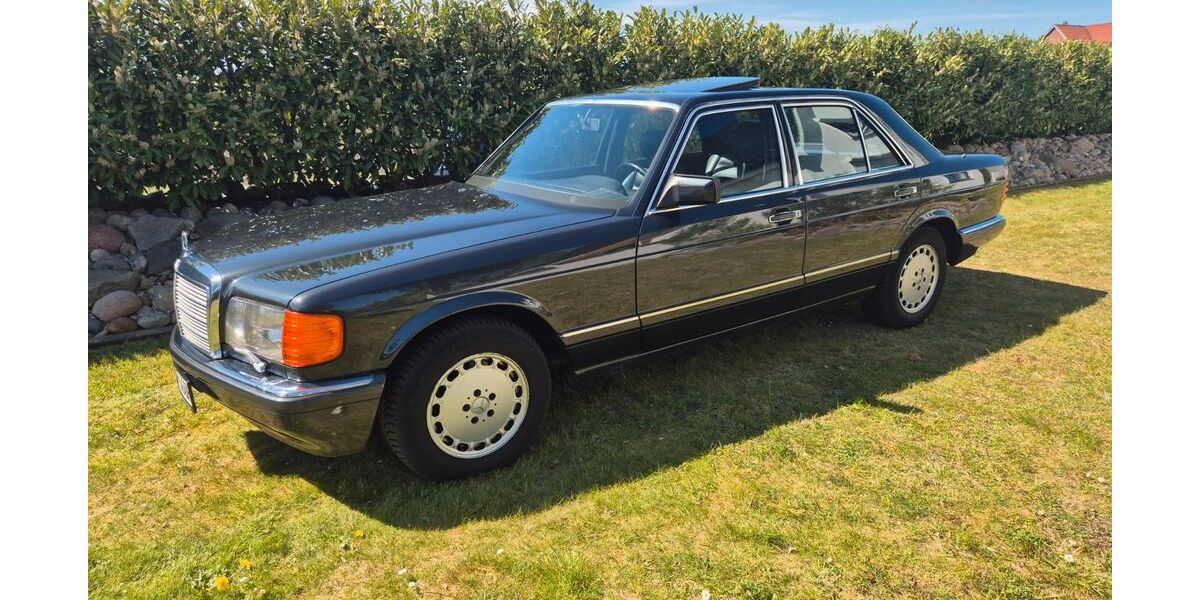 Mercedes-Benz 560 215.900 km 18.999 &euro; Heidgraben 25436