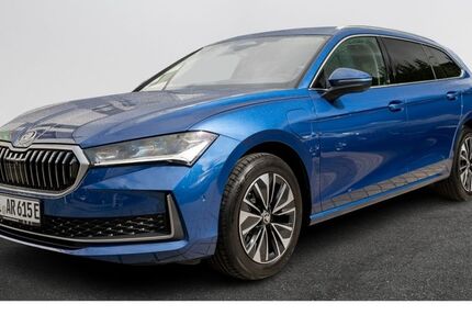 Skoda Superb 43.000 km 36.490 &euro; Schenefeld 22869